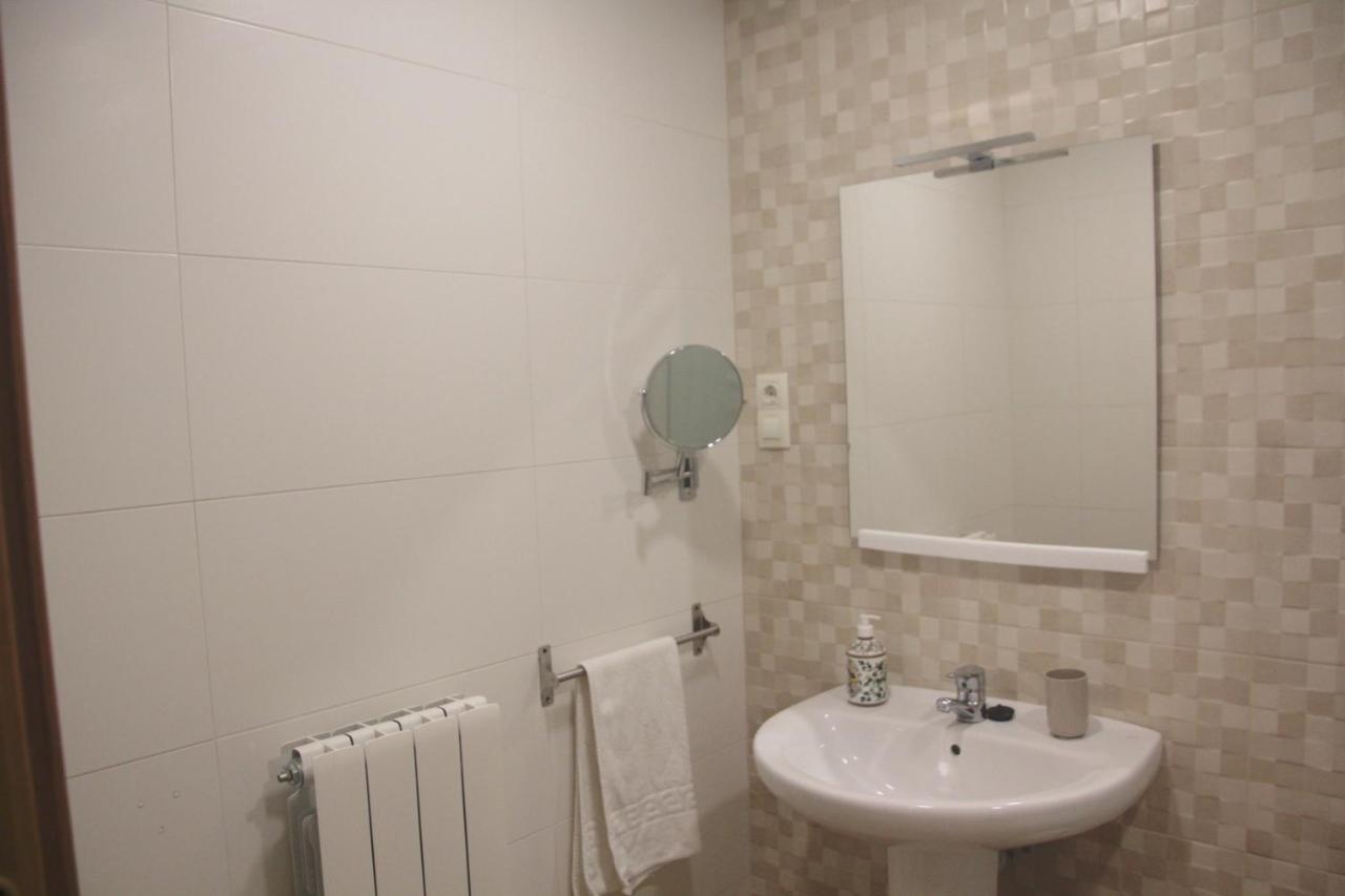 Hostal Rural 18 De Abril Olite Zewnętrze zdjęcie