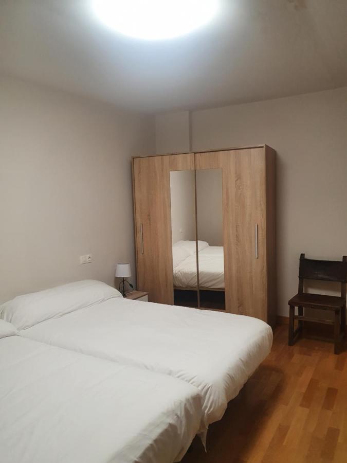 Hostal Rural 18 De Abril Olite Zewnętrze zdjęcie
