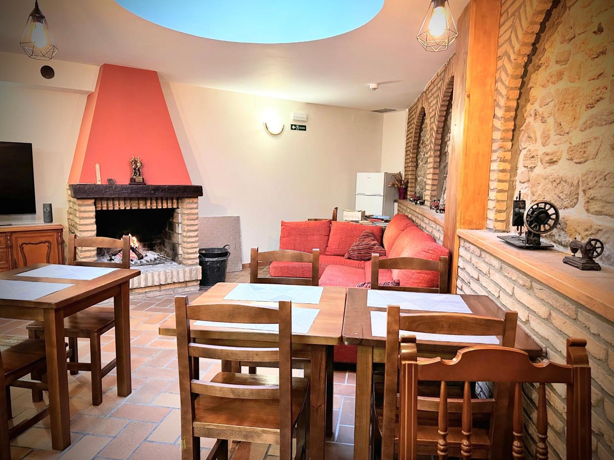 Hostal Rural 18 De Abril Olite Zewnętrze zdjęcie
