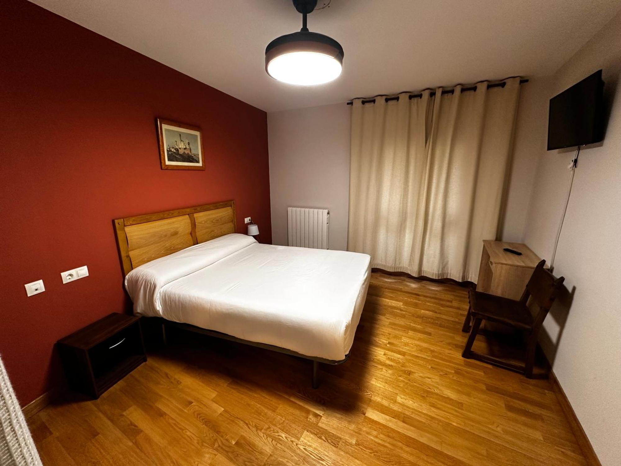 Hostal Rural 18 De Abril Olite Zewnętrze zdjęcie